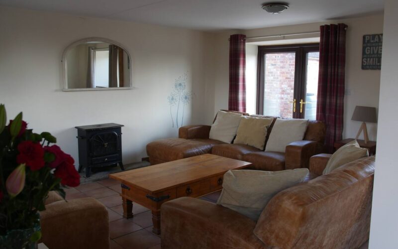 Cottage 4 - lounge at epworth fields Lincolnshire holiday park