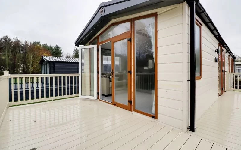 outside white lodge on a sunrise lodge at epworth fields holiday park in lincolnshire