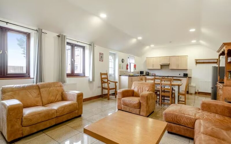 lounge of holiday cottage 2 at epworth fields holiday park in lincolnshire