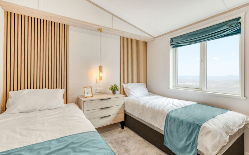 lilac lodge 3 6 retouched 2024 05 04 203707 ewpw